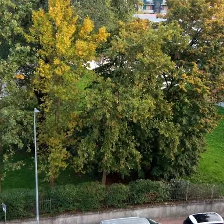 Casa Chiara - 11 Minuti Da Milano - 6 Minuti Da Policlinico San Donato Milanese Apartment *