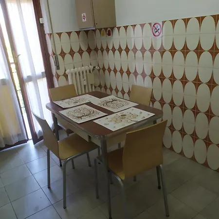 Casa Chiara - 11 Minuti Da Milano - 6 Minuti Da Policlinico San Donato Milanese 公寓